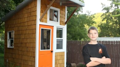 13-jähriger Teenager baut sein eigenes Minihaus "wie ein Architekt".