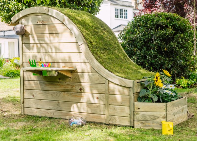 Entdecken Sie das Plum Hobbit Spielhaus: Eine nachhaltige Oase für die Kreativität Ihrer Kinder